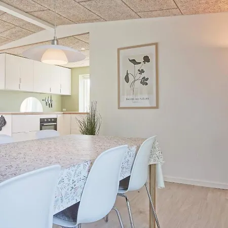 6 Person In Ronne-by Traum Сasa de vacaciones *