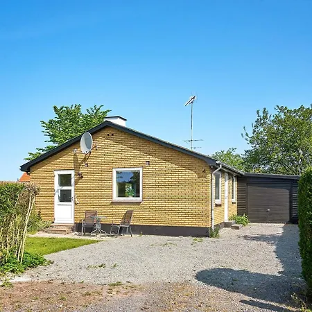 펜션 6 Person In Ronne-by Traum